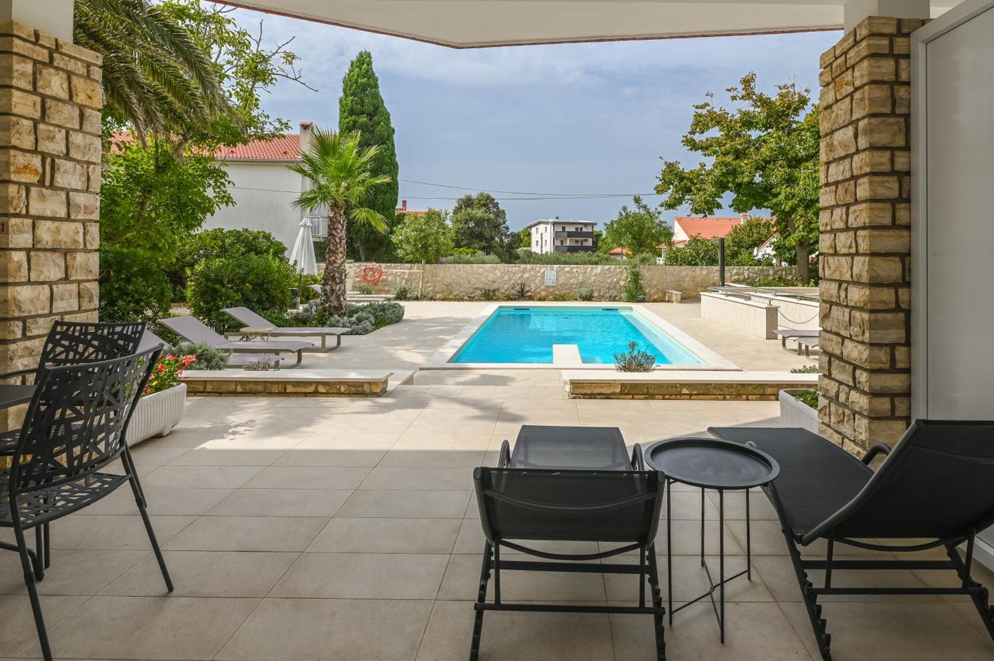 Seagull Pool Apartments & Studios 诺瓦利娅 外观 照片